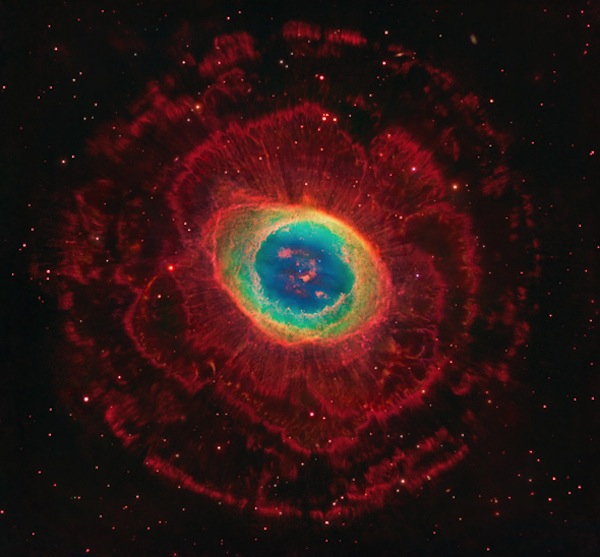 Rob Gendler-nebula-dying star flower ring